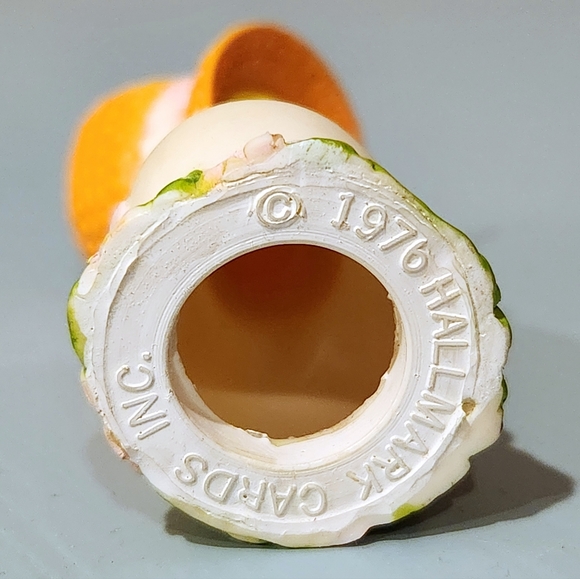 Vintage Hallmark Easter Chick Merry Miniature - Picture 5 of 5